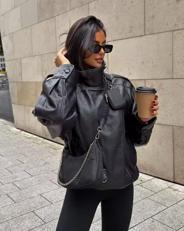 Trend Leder Jacke mit hohem Kragen und asymmetrischem Schnitt 