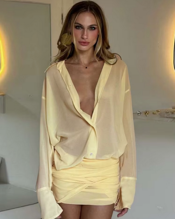 Kurzes Sommerkleid mit V-Ausschnitt und Mesh Blusenoberteil