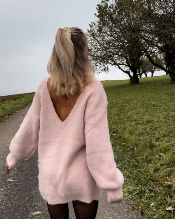 Kuscheliger Oversize Pullover mit offenem Rücken - Altrosa langer Damen Pullover 