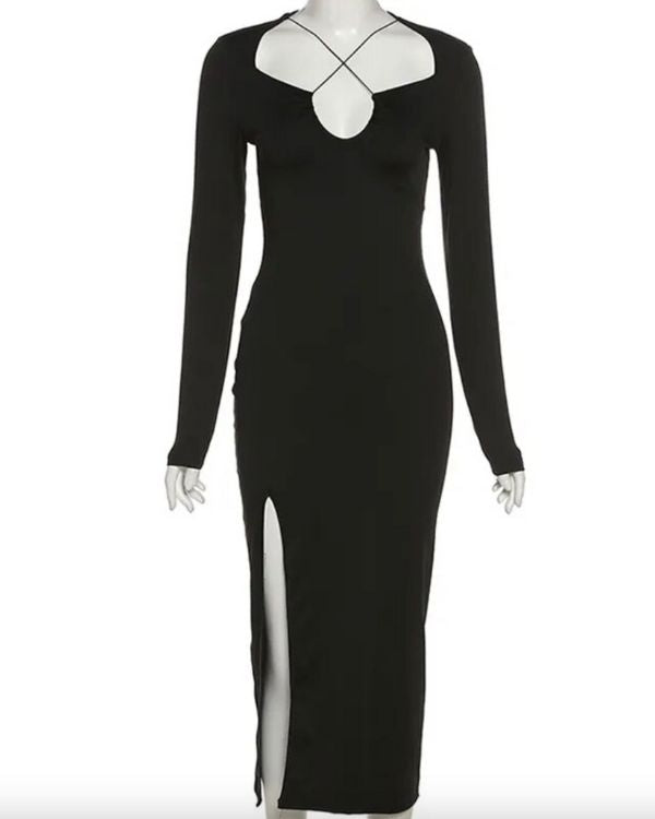 Schwarzes Langarmkleid mit einzigartigem Ausschnitt-Design und Schlitz auf der Seite 