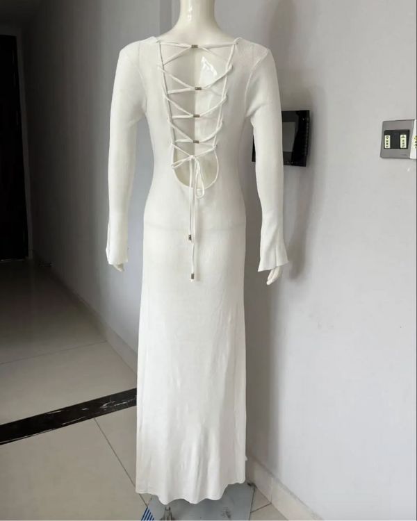Weisses Damen Feinstrick Kleid Bodenlang mit offenem Lace Up Rücken 