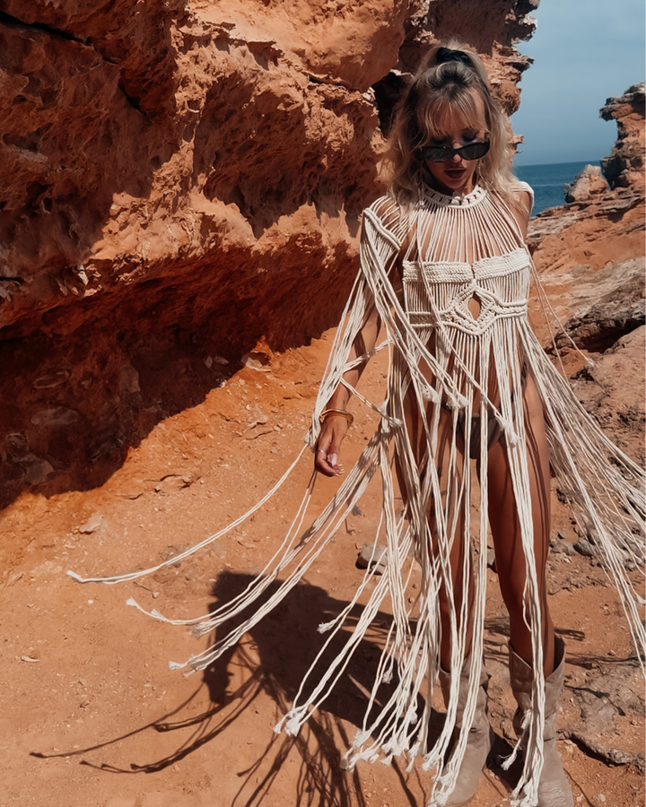 Extravagantes Makramee Fransen Top Kleid für den ultimativen Festival Look 
