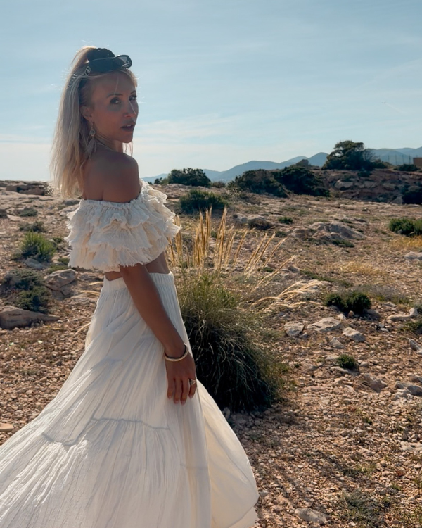 Damen Sommerrock lang und in creme-weiss 