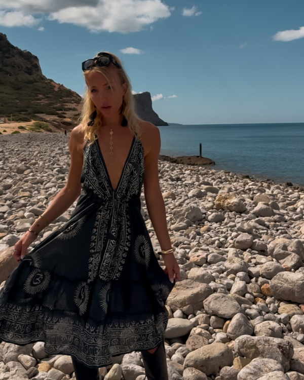 Damenkleid Schwarz Weiss Om Symbol - Ibiza Style Kleid 
