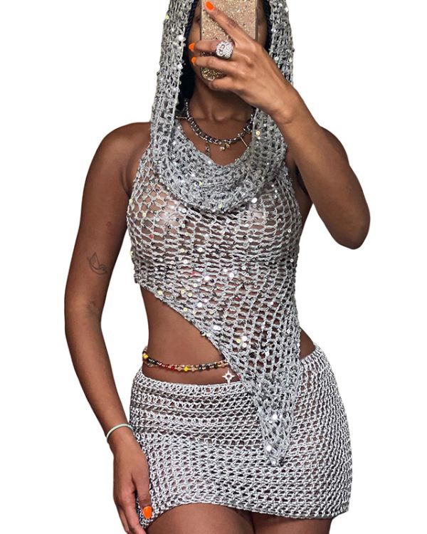 silbernes Zweiteiler Set aus Rock, Top und Hoodie