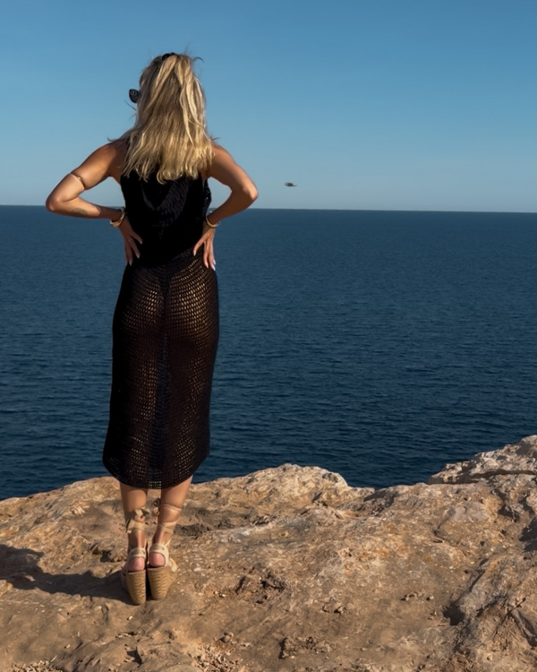 Schwarzes Netz Kapuzen Kleid Desert Moon