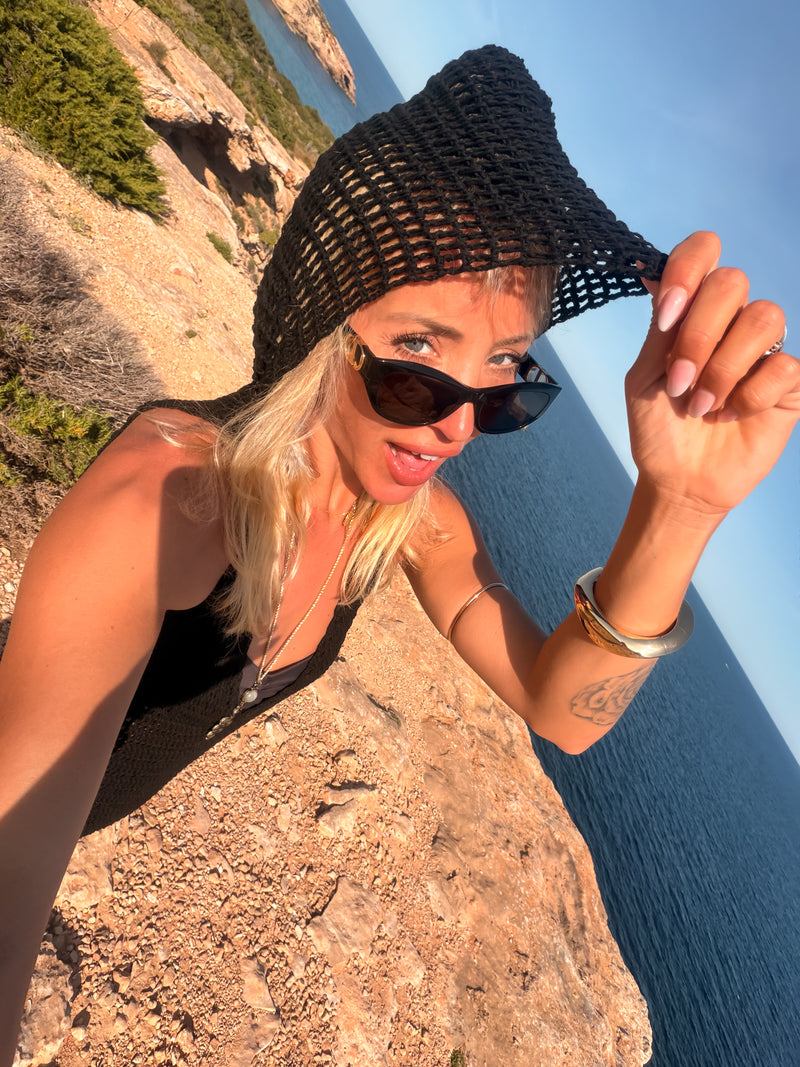 handgemachtes Netzkleid mit Kapuze | Festival Boho Look 