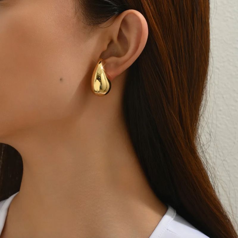 Grosse Tropfenform Ohrringe in gold - Elegante Designer Tropfen Ohrringe 