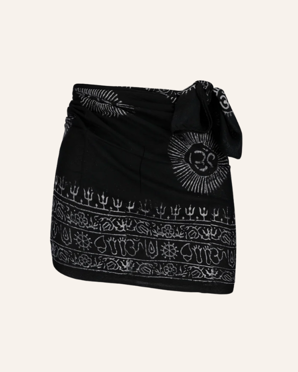 Pareo Sarong in schwarz mit weissen Om Zeichen