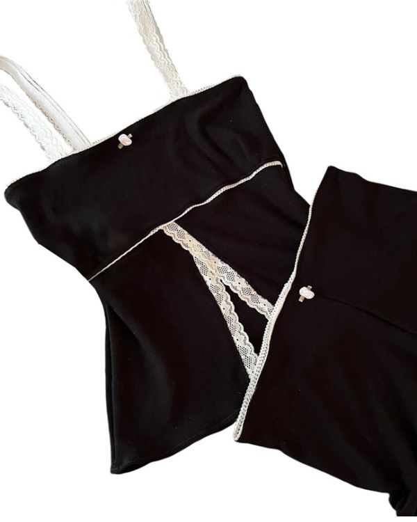 schwarzes heisses Pyjama Set aus Shorts und Top mit Spitzen Trägern