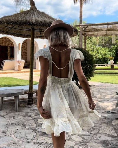 Creme beiges Boho Chic Sommerkleid mit offenem Rücken und süssem weitem Unterrock Schnitt - Hippie Chic Damen Kleider 