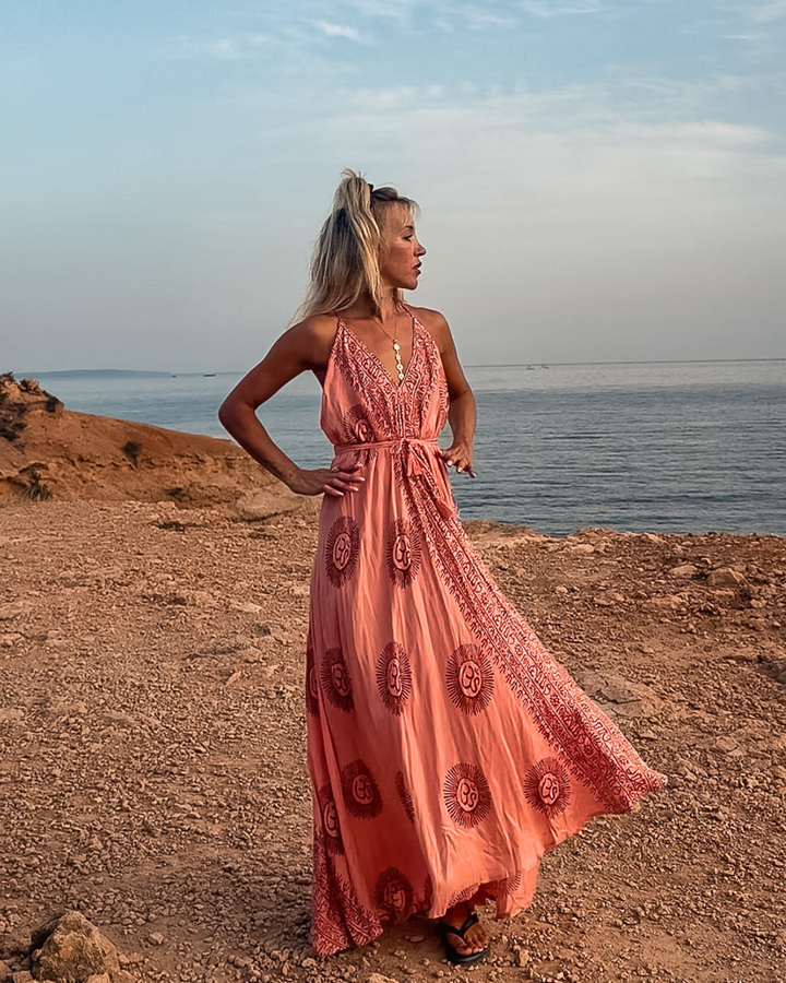 Damen Sommerkleid mi Om Zeichen 
