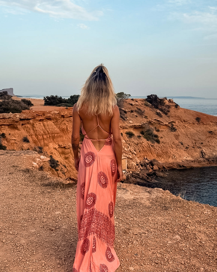 Korallenfarbenes OM Maxikleid Damen | Rueckenfreies Kleid 