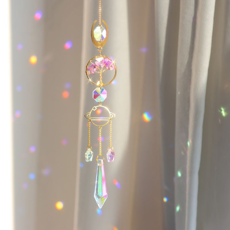 Sonnenfänger in gold mit Mineralsteinen und Baumsymbol sowie Planeten und Sonnen Motive 