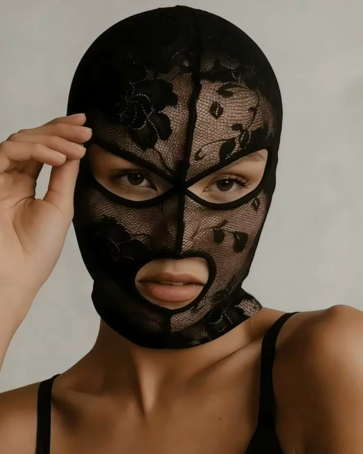 Schwarze Balaclava Gesichtsmaske aus Spitze mit Augenöffnungen