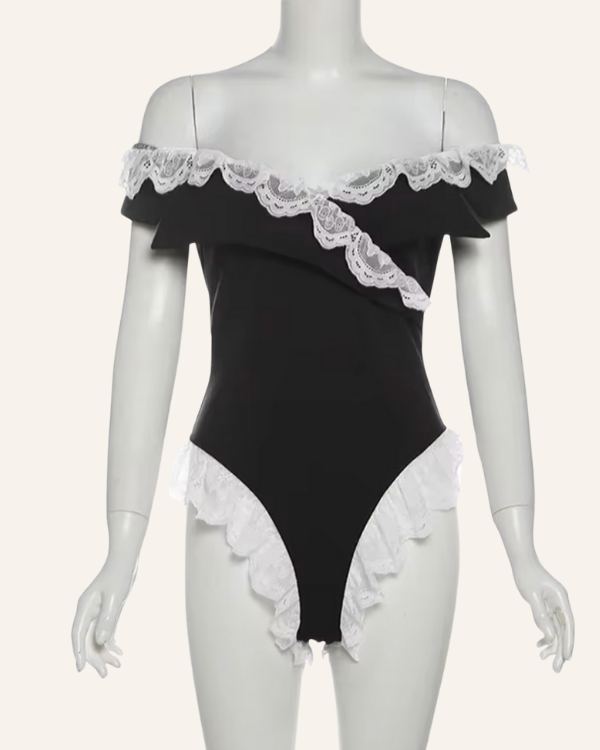 Damen Bodysuit mit Raffung und weissem Spitzenabschluss