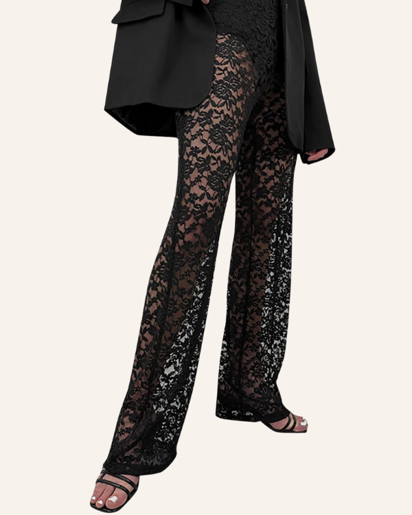 Schwarze Spitzenhose mit floralen Mustern im eleganten Look