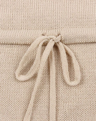 Langes Damen Strickkleid mit Fransen am Ende 