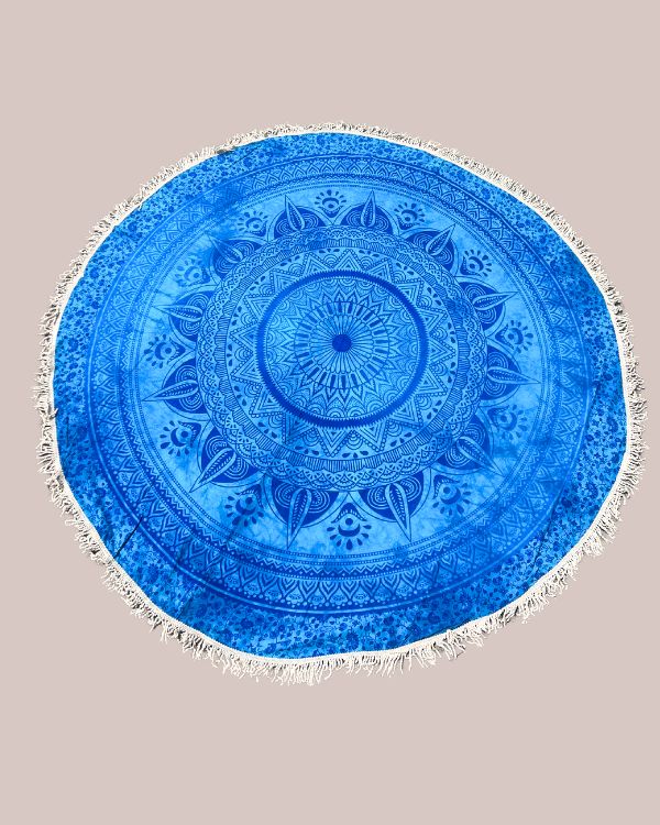 blaues rundes Strandtuch mit Fransen und Mandala Design 