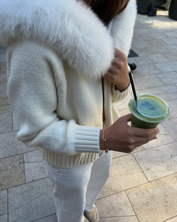 Winter Strickjacke elegant mit Kapuze und Kunstfell 