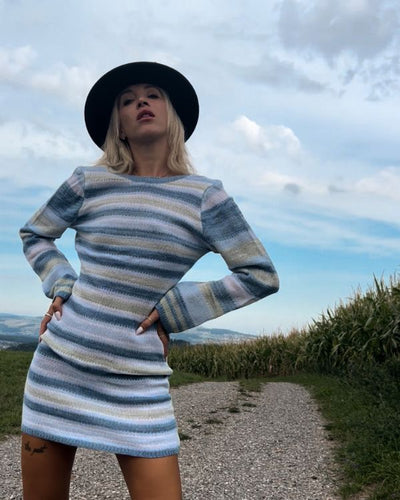 Gestreiftes Feinstrick Damen Strickkleid Rückenfrei mit Streifen 