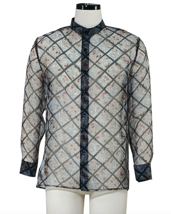 schwarzes Herren Hemd mit langen Ärmeln und aus transparentem Stoff mit Muster