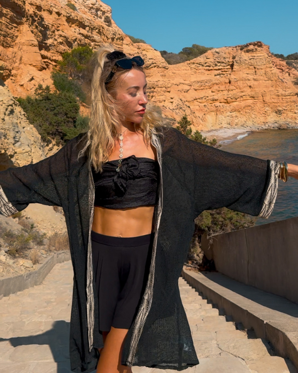 Schwarzer Boho Netz Kimono perfekt für Strand und Festivals 