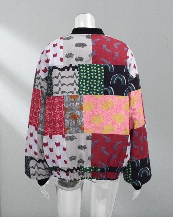 Stilvolle Patchwork-Jacke mit vielfältigen Mustern 