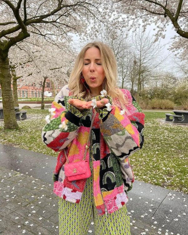 Statement-Piece Jacke mit farbigen Patches und lässigem Schnitt