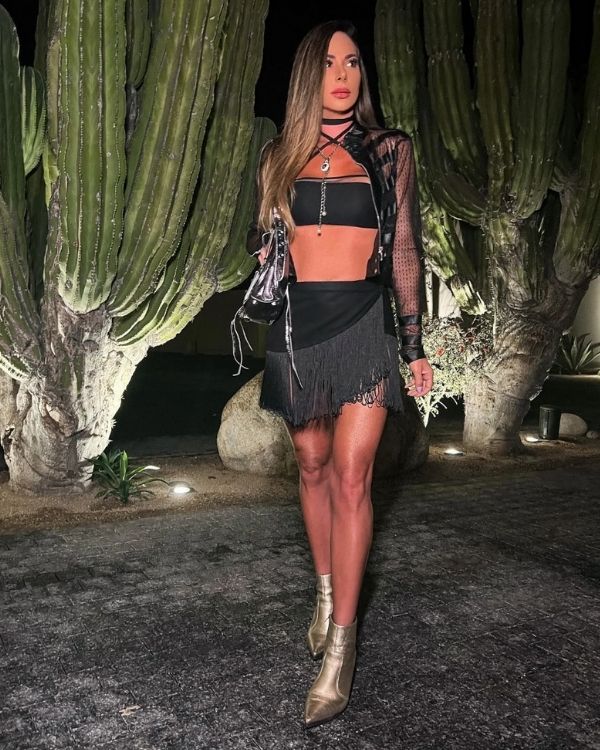schwarzes Festival Party Boho Set Outfit aus Rock und Crop Top 