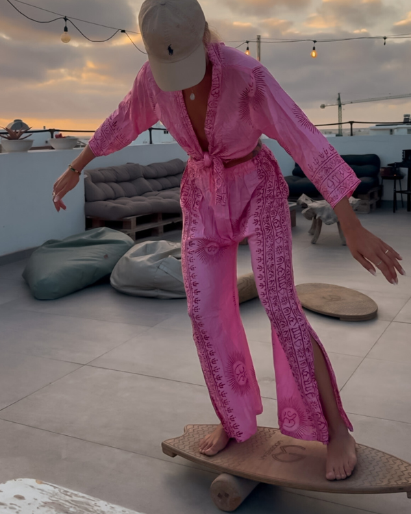 Yogamode Damen rosa – Zweiteiler mit Sanskrit Design - Rosa Boho Set 
