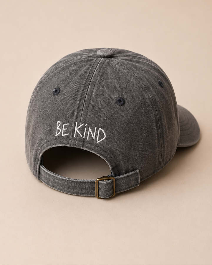 Statement Cap „Tell people you love them“