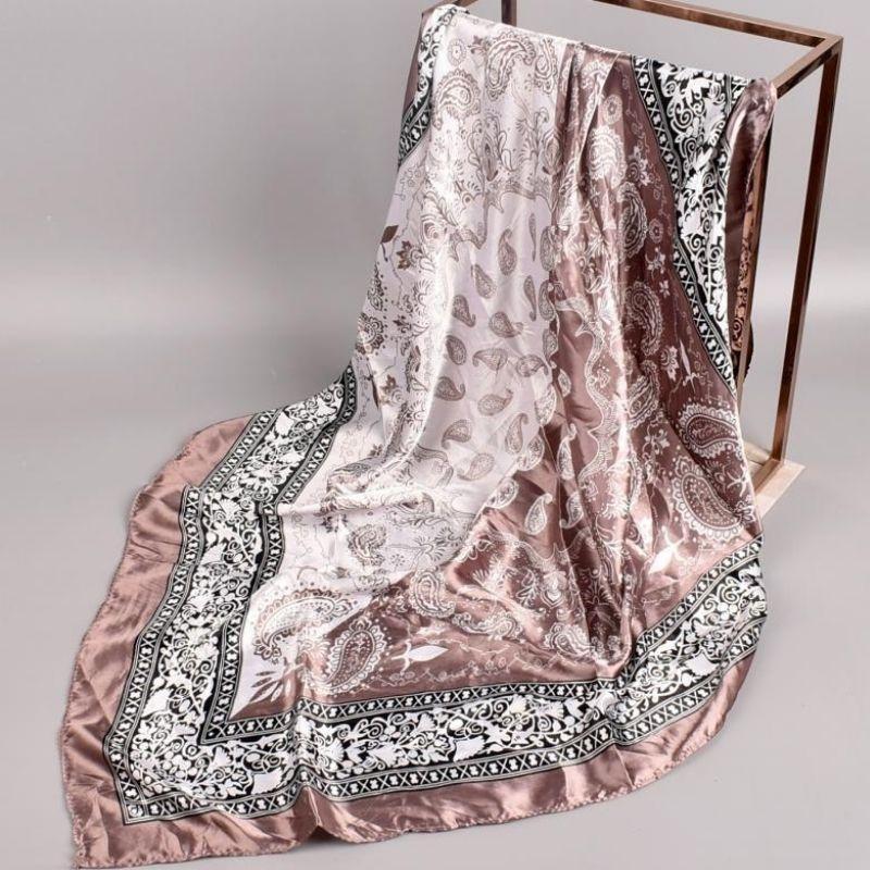 Beige Rosa Bandana Foulard Tuch mit Paisley Mustern - Elegante Bandanas Online kaufen