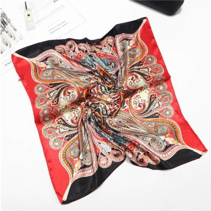 Edles Bandana Tuch in schwarz und rot mit farbigen Paisley Mustern - Quadratisches Satin Seide Foulard Bandana