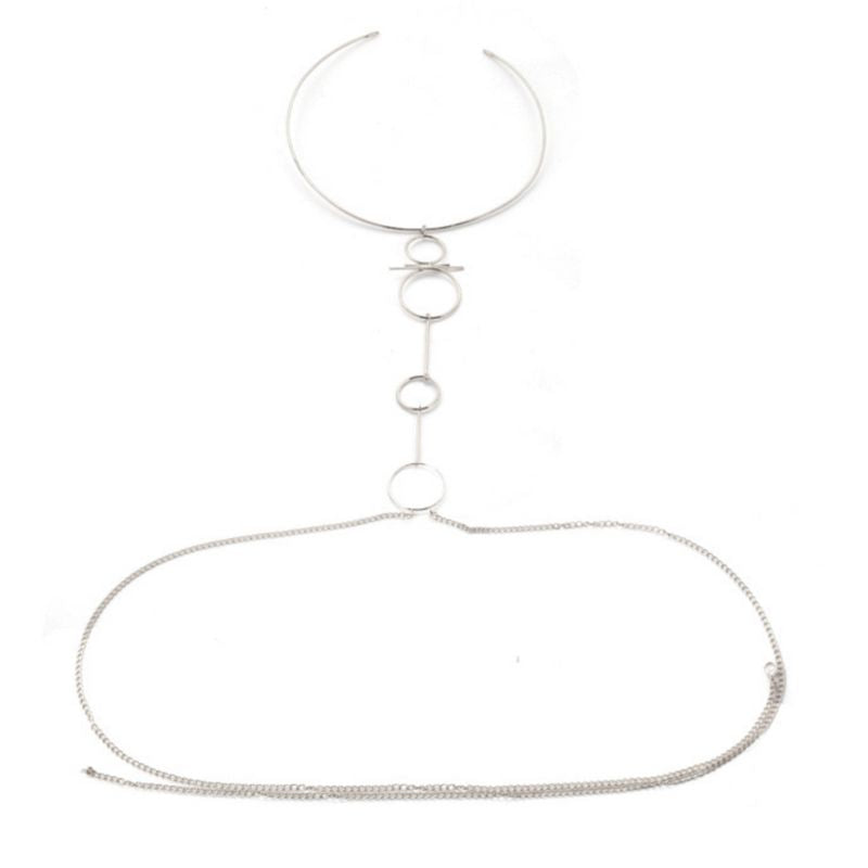 Atemberaubender Boho-Körperschmuck für selbstbewusste Frauen