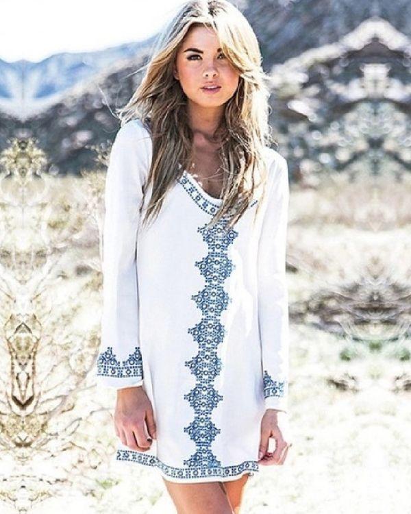 Weisses Bohemian Boho Kleid Shirt mit Ethno Mustern - Boho Ibiza Fashion Schweiz 