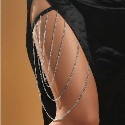 Modeschmuck Kette fuer Oberschenkel - Schwarzes Gummiband mit silbernen Ketten Beinkette 