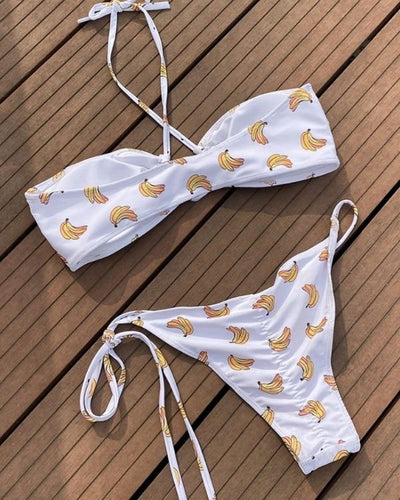 Weisses Damen Bikini Set aus High-Waist String Hose und Bandeau Neckholder Oberteil 