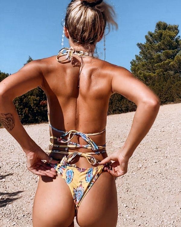 Gelbes Bikini mit Paisley Mustern - Vintage Retro Bikini Bademode Schweiz