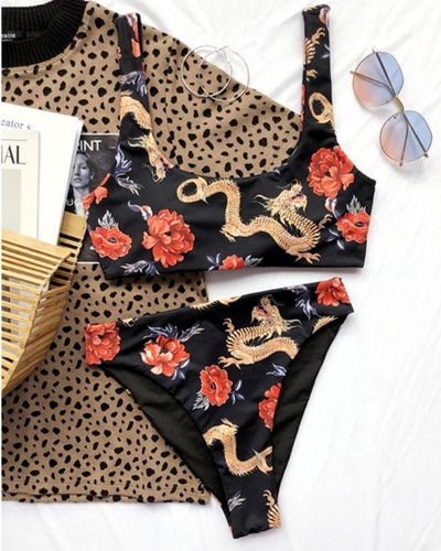 Schwarzes Bikini mit Bandeau Top und High-Waist Bikini Hose