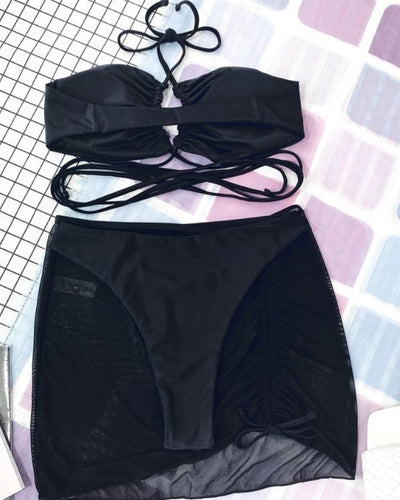 Schwarzes Bikini Damen Set aus Oberteil, Unterteil und Rock
