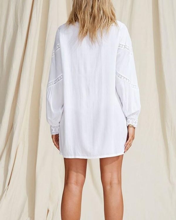 Lange Boho Beach Bluse mit Cut-Outs - Weisse Baumwolle Damen Bluse im Boho Stil