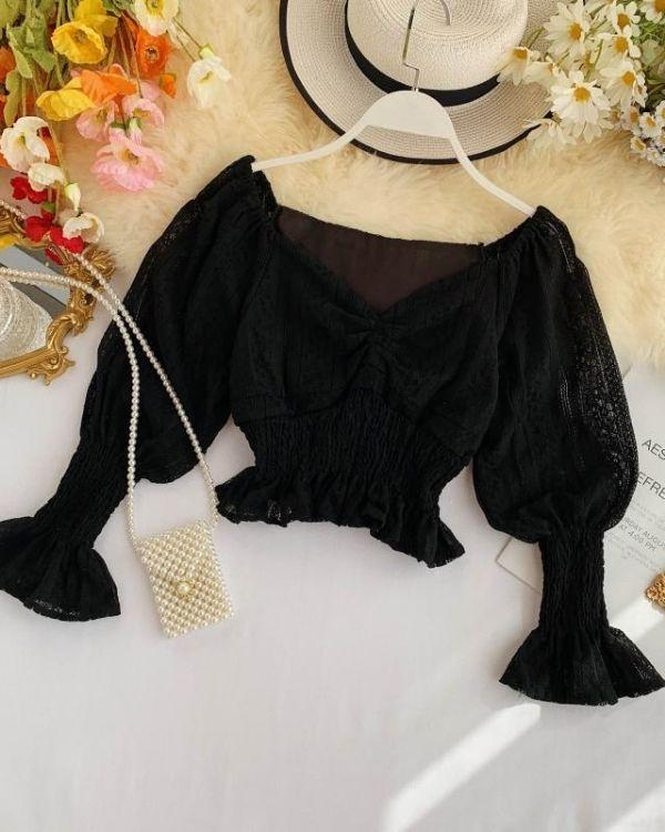 Schwarzes Boho Spitzen Blusen Damen Shirt mit Ruffle und Spitzen Details