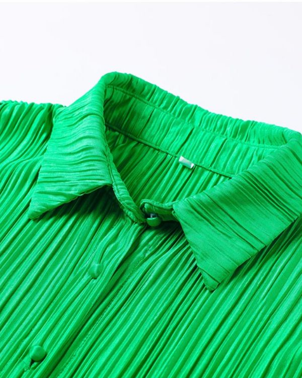 Blusen Plissee Kleid mit Kragen und Knoepfen 