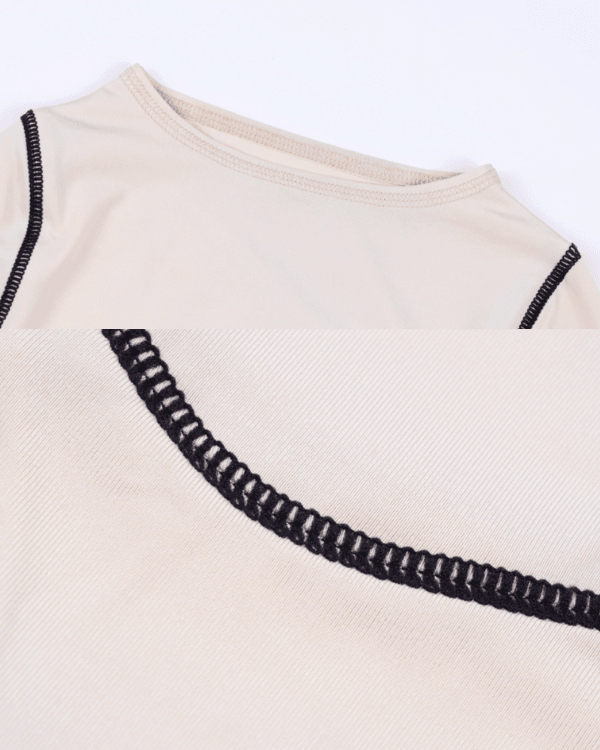 Bodysuit mit Naht auf Aussenseite