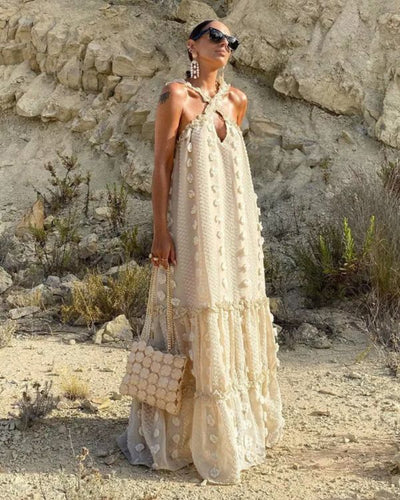 Bodenlanges Hippie Maxikleid in beige mit Pompoms
