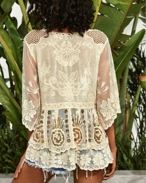 Ibiza Style Damen Shirt Bluse mit Blumen Muster mit Spitzen Details 
