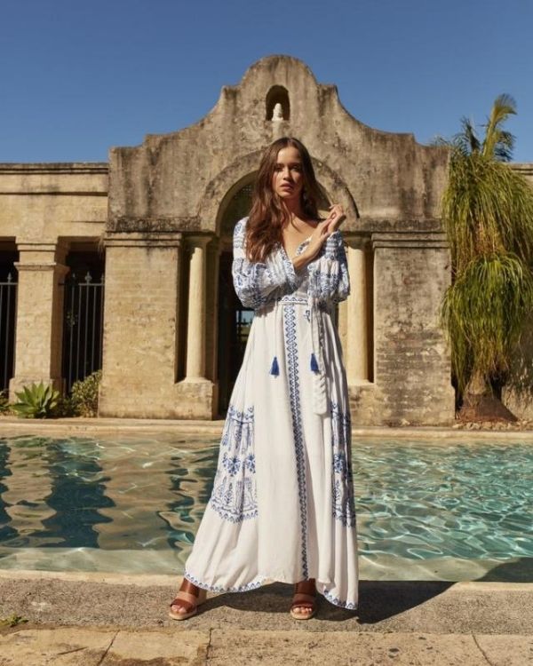 Weisses Damen Baumwolle Kleid mit blauen Stickereien - Luxus Hippie Kleidung online kaufen