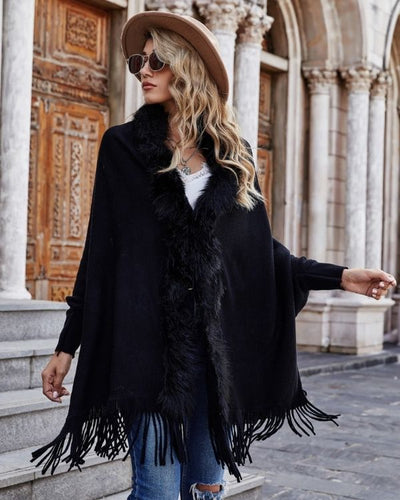 Schwarzen Damen Strickjacke, Cardigan Poncho Cape mit Fransen und Kunstpelz Kragen - Dame Bekleidung Schweiz