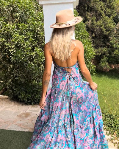 Rueckenfreies langes Sommerkleid luftig und elegant